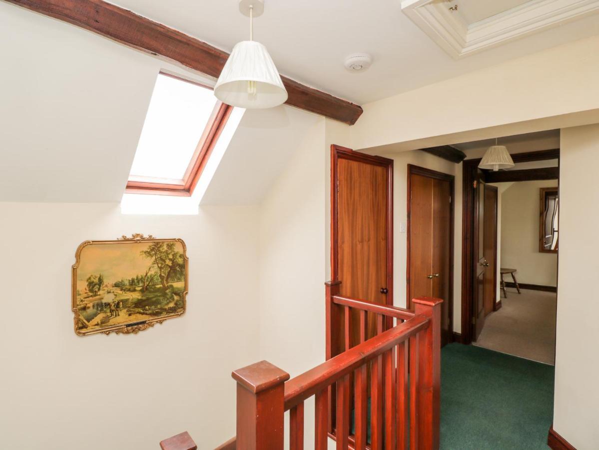 Lawn Farm Cottage กลอสเตอร์ ภายนอก รูปภาพ
