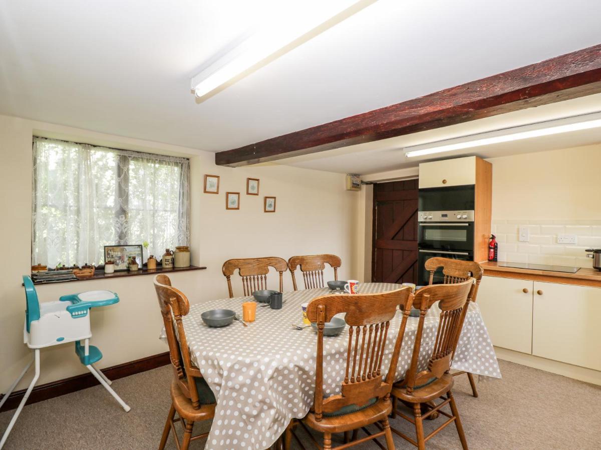 Lawn Farm Cottage กลอสเตอร์ ภายนอก รูปภาพ